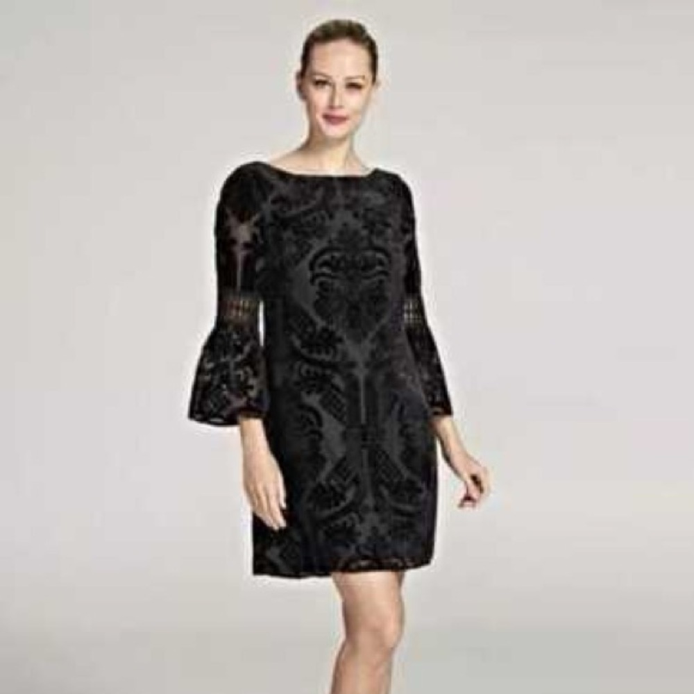Eliza J black burnout velvet bell-sleeve fit flare cocktail dress Mini Formal - Picture 12 of 12